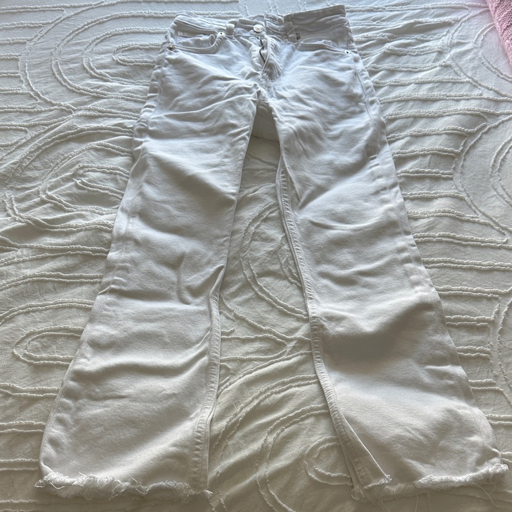 Zara White Skinny Jeans
